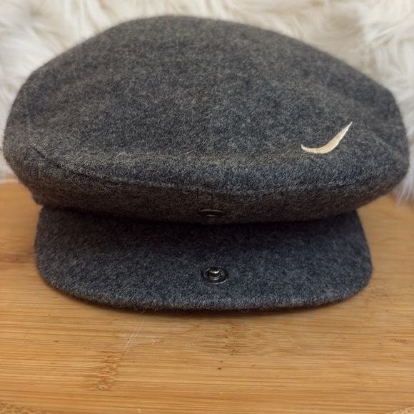 Nike | Vintage unisex Gray Wool Blend Embroidered Swoosh Pageboy Snap Golf Cap L - Picture 6 of 15